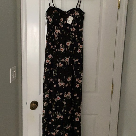 Jumpsuit from Ruby & Jenna sz small NWT - Picture 3 of 5